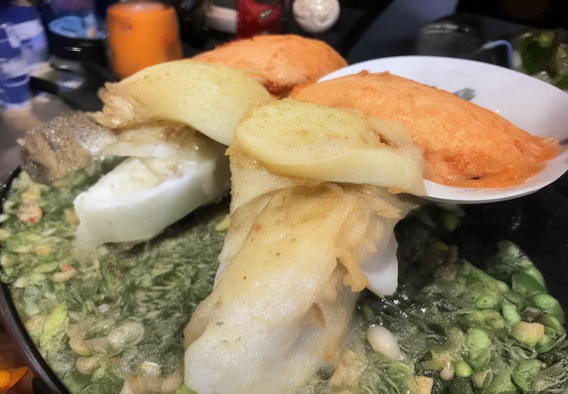 瓜迪奥拉VAR争议：点球误判引发足球公正性讨论(图2)